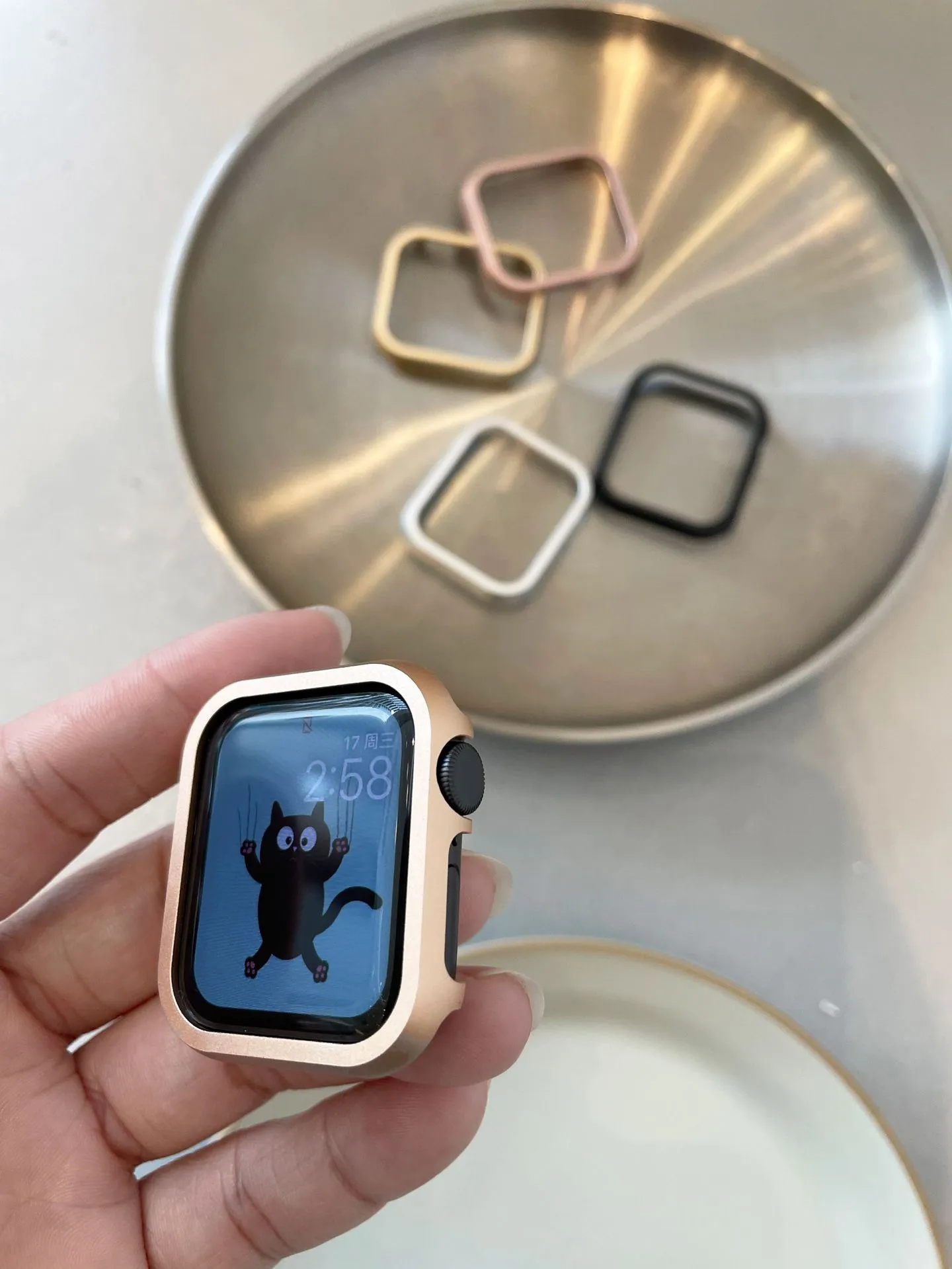 Apple Watch苹果手表 铝合金半包保护壳