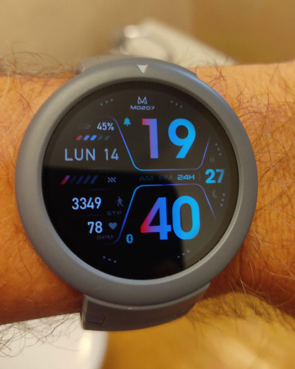 华米跃我Amazfit Verge Lite手表表盘